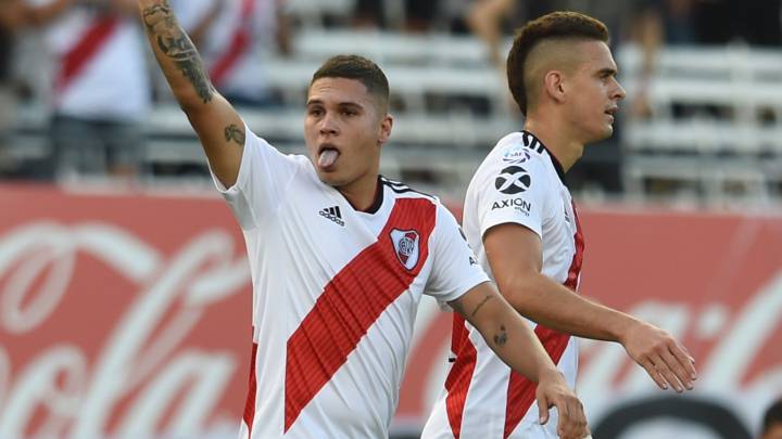 Juan Fernando Quintero y Rafael Santos Borré en River Plate