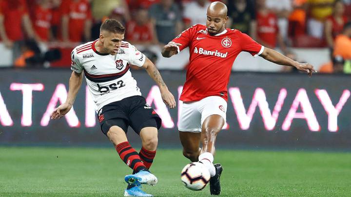 Gustavo Cuéllar está cerca del Al Hilal de Arabia Saudita. Así lo afirmó el equipo con un video. Cuéllar deja el Flamengo que le dio permiso de negociar