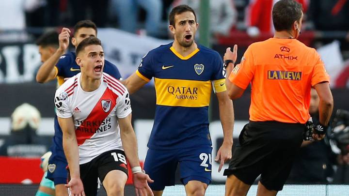 Rafael Santos Borré durante el empate entre River Plate y Boca Juniors en el Monumental.