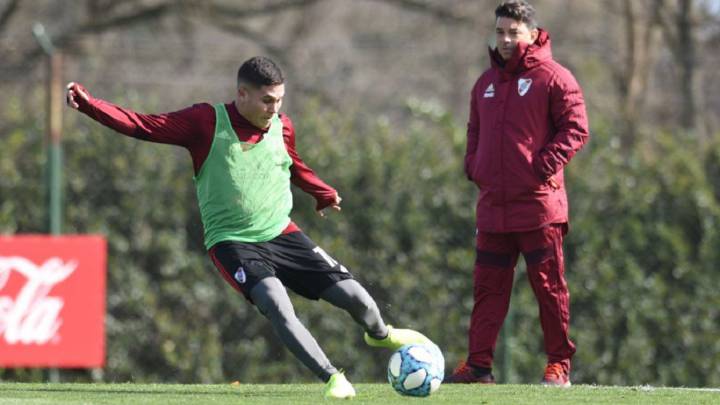 Juan Fernando Quintero y Marcelo Gallardo