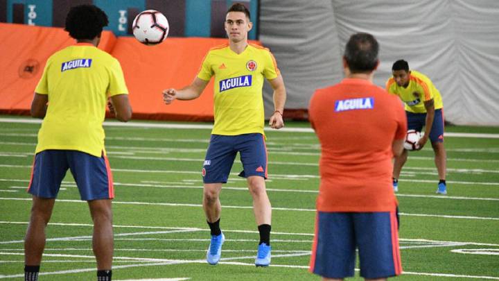 Rafael Santos Borré entrena con Colombia en Miami