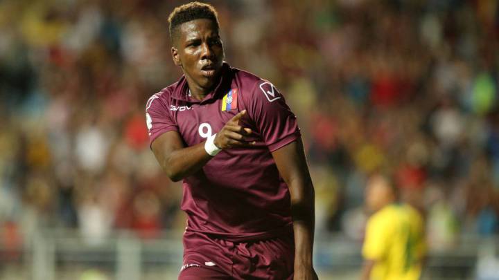 Jan Carlos Hurtado, opción para el ataque de Venezuela ante Colombia.