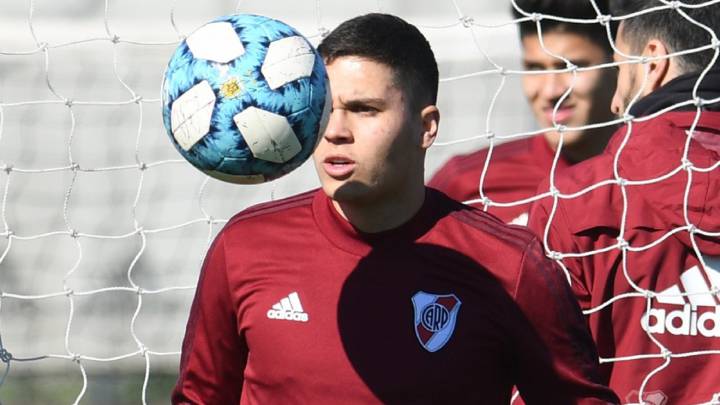 Juan Fernando Quintero se sigue entrenando con todo el equipo. Marcelo Gallardo aseguró que no hay plazos para que vuelta, esperan estar seguros