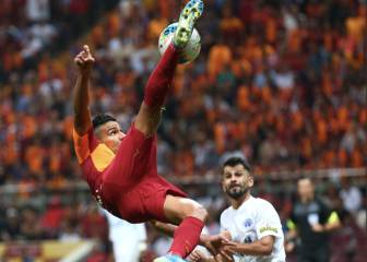 Revive el notable debut de Falcao: Chilenas y gol