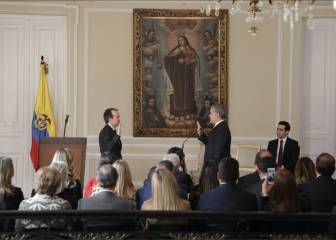 El juramente de Ernesto Lucena al posesionarse como ministro