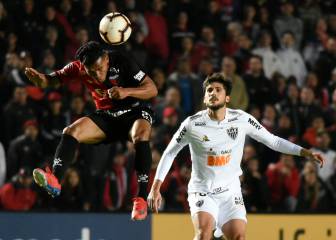 Morelo le gana el duelo a Chará en la semi de ida