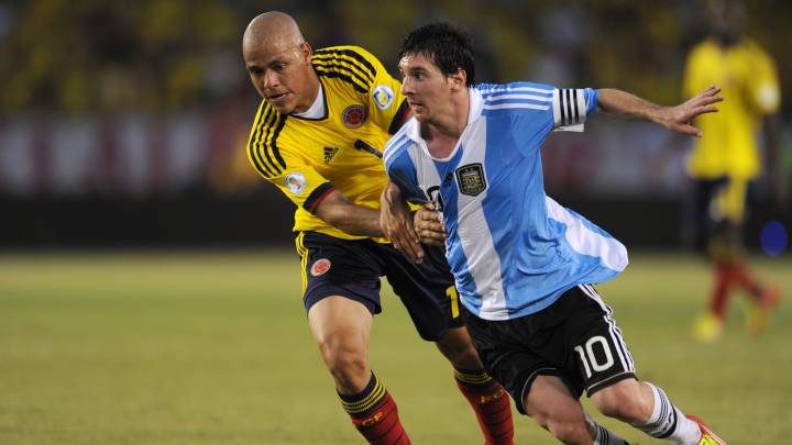 Gustavo Bolivar en su época en la Selección Colombia