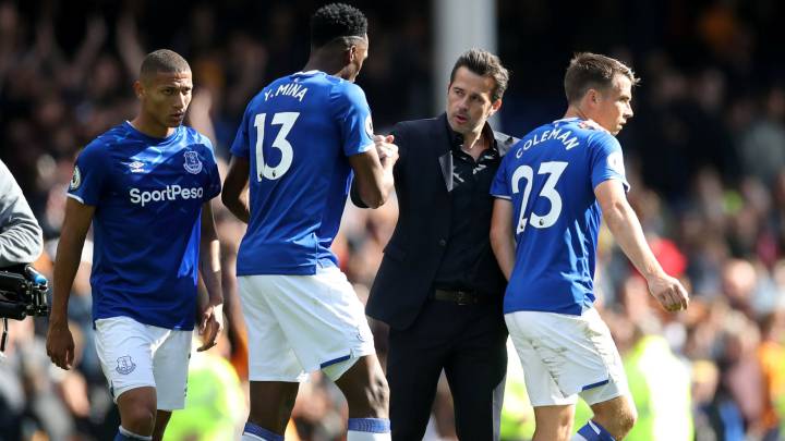 Yerry Mina y Marco Silva en Everton