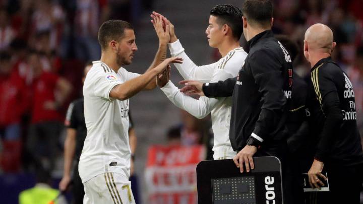 James y Hazard en el derbi ante el Atlético