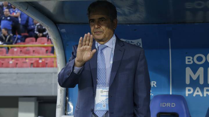 Jorge Luis Pinto se encuentra preocupado por la defensa de Millonarios