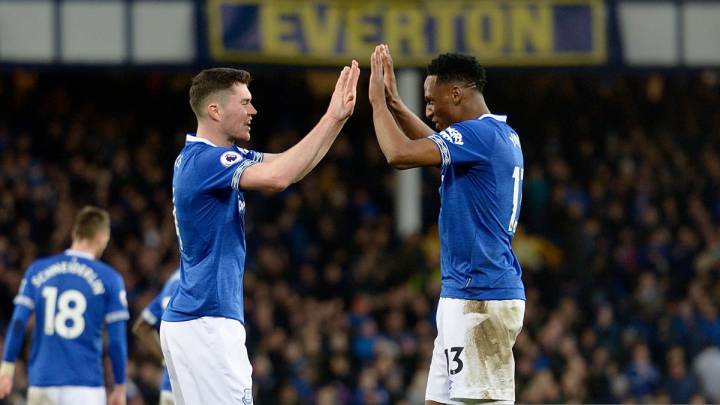 Yerry Mina y Michael Keane, la pareja de centrales del Everton