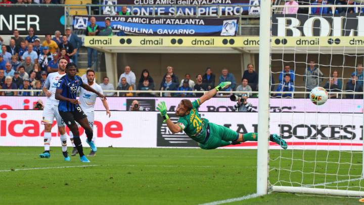Duván zapata anotó en el triunfo de Atalanta sobre Lecce por Serie A.