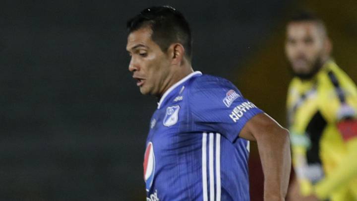 Mackalister Silva en partido de Millonarios por la Liga Águila