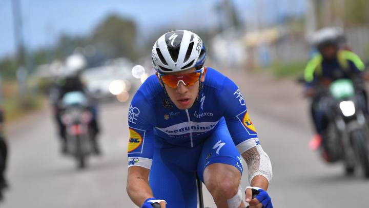 Álvaro Hodeg viajará a Colombia para seguir con su recuperación.