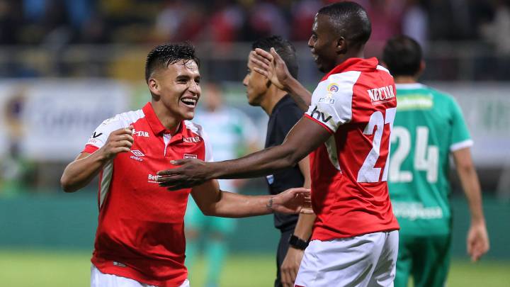 Santa Fe vs. Huila, por la fecha 15 de la Liga Águila II-2019 este jueves en El Campín a partir de las 8 p.m. Andrés Pérez será baja en los bogotanos.