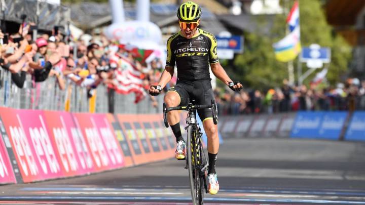 El ciclista colombiano Esteban Chaves renovó con el Mitchelton Scott