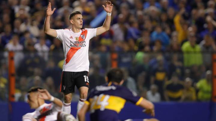 Boca Juniors recibió a River Plate en el juego de vuelta de la semifinal de la Copa Libertadores en el estadio La Bombonera. Santos Borré fue titular