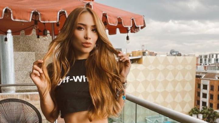 Luisa Fernanda posando