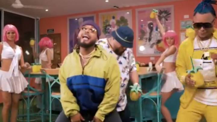 Los cantantes de Champeta, Mr. Black y Kevin Flórez promocionan su nuevo sencillo 'La Cama'