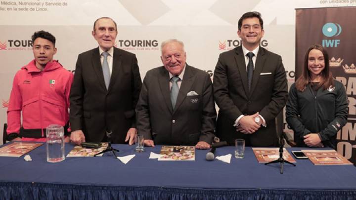 Renzo Mayari, presidente de la Federación Peruana de Pesas en la presentación del Grand Prix de Lima 2019