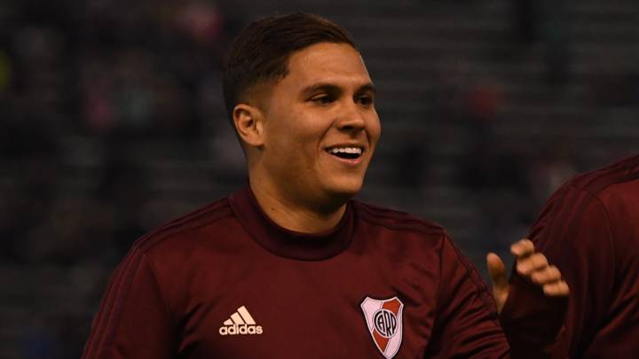 Juan Fernando Quintero durante un entrenamiento en River Plate.