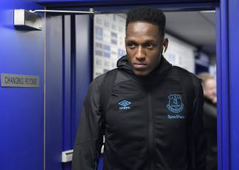 Mina y Everton, ante un duelo clave para huir del descenso