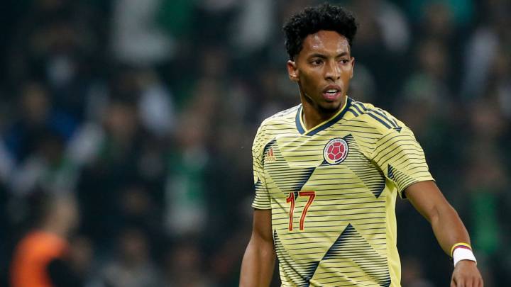 Johan Mojica desconvocado por lesión