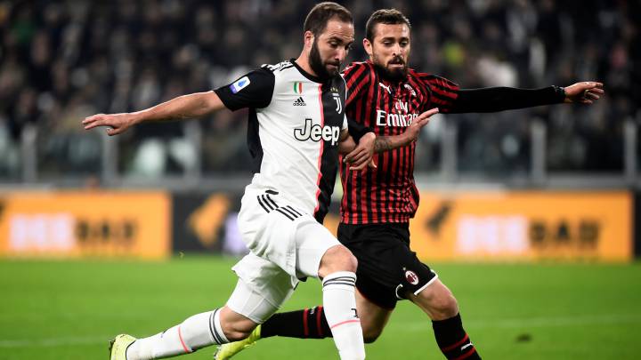 Juventus se enfrenta al Milan en la fecha 12 de la Serie A en el Juventus Stadium