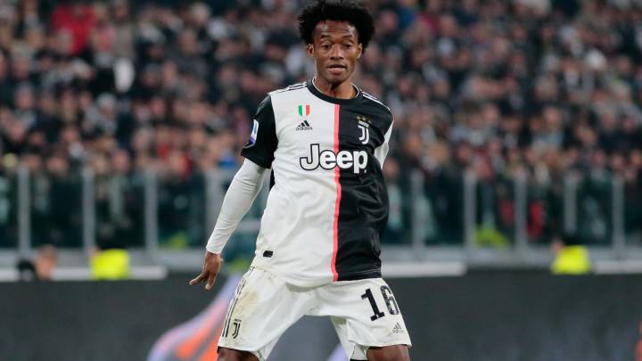 Juan Guillermo Cuadrado está en la Juventus desde el año 2015 y de acuerdo con el director deportivo de su equipo, el colombiano renovará hasta el 2022