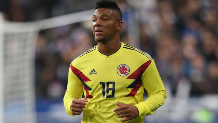 Frank Fabra en un partido amistoso de la Selección en Francia