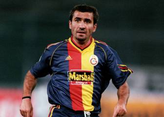 Hagi elogia a Falcao: