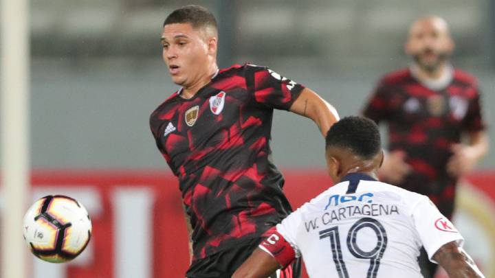 Juan Fernando Quintero en Lima con River