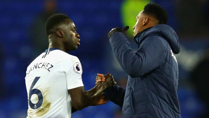 Davinson y Yerry Mina están en la lista de los 30 mejores centrales de la Premier League en el último trimestre