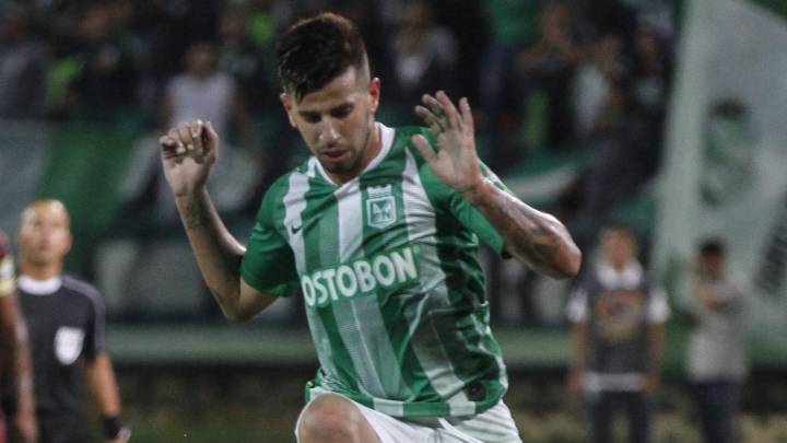 Pablo Ceppelini se disculpa por el gesto con Edwuin Cetré.