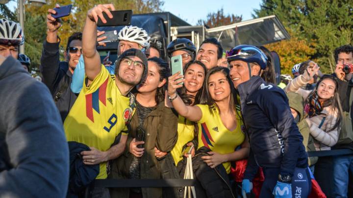 Nairo Quintana compartió con miles de fans del Arkea Samsic, la nueva escuadra con la que correrá el próximo año, entre los fans había varios colombianos