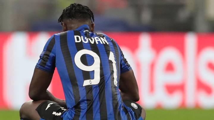 Duván Zapata viaja a Italia para terminar su recuperación