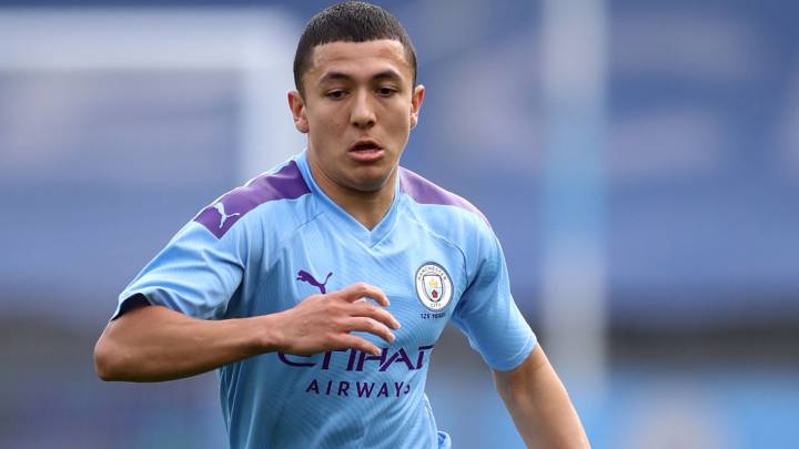 Ian Poveda, jugador del Manchester City, en partido de Youth League