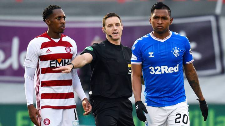 Rangers busca la forma de retener a Morelos