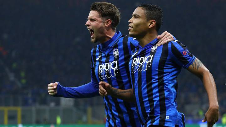 Luis Fernando Muriel, delantero de Atalanta, celebra su primer gol en Champions League