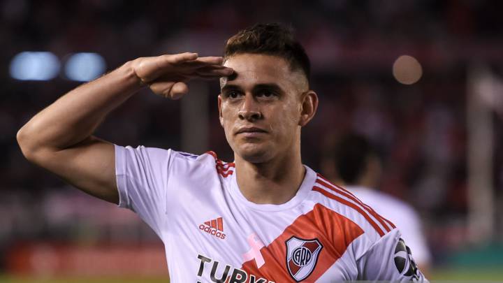 Santos Borré y sus características para jugar en el fútbol inglés