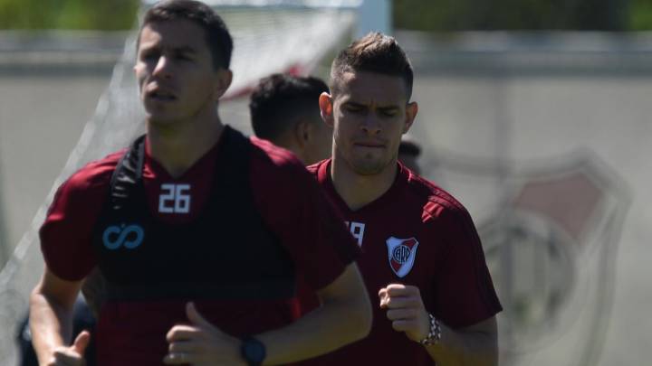 Retos de los colombianos de River Plate ante Newell's.