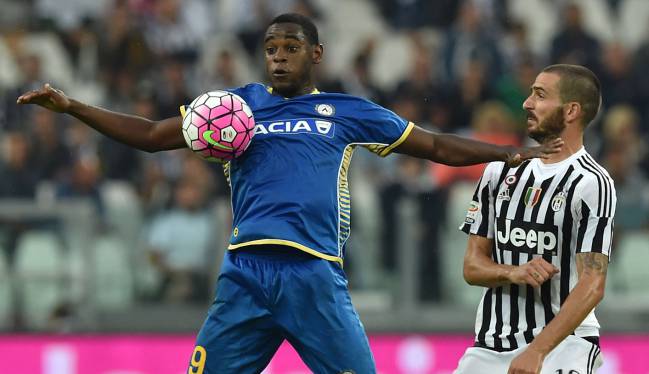 Duván Zapata y Bonucci en 2015