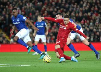 Liverpool golea a Everton en el Merseyside Derby