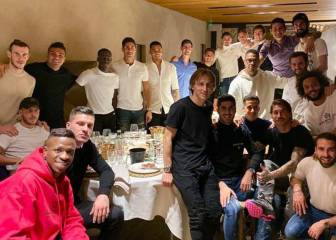 James celebra cena de Navidad junto a la plantilla del Madrid