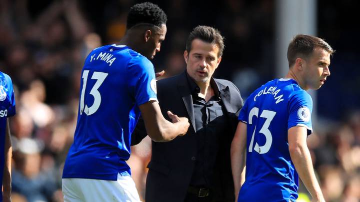 Marco Silva y Yerry Mina. El técnico portugués dejó de ser el técnico del Everton