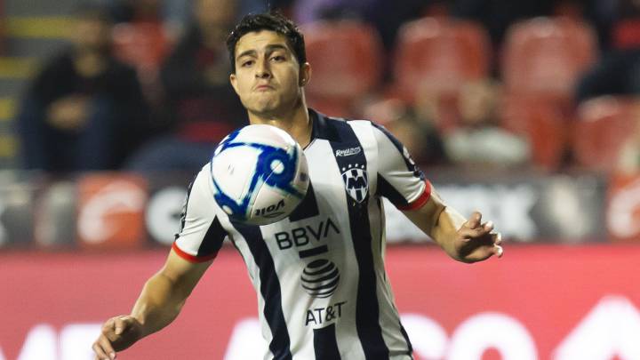 La felicitación de David Villa para Stefan Medina
