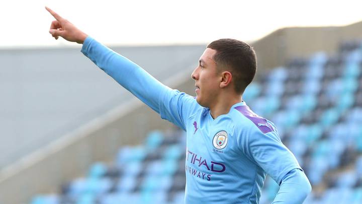 Ian Carlo Poveda, jugador colombo inglés del Manchester City