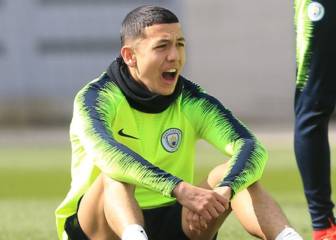 Sterling, el consejero de Ian Poveda en el City de Guardiola