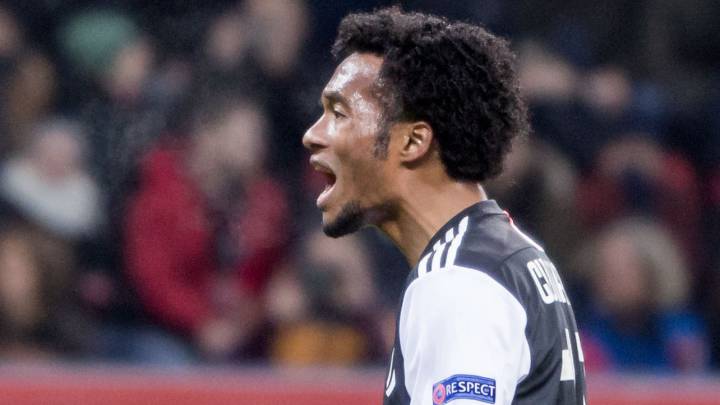 Juan Guillermo Cuadrado vuelve a ser elogiado por Maurizio Sarri