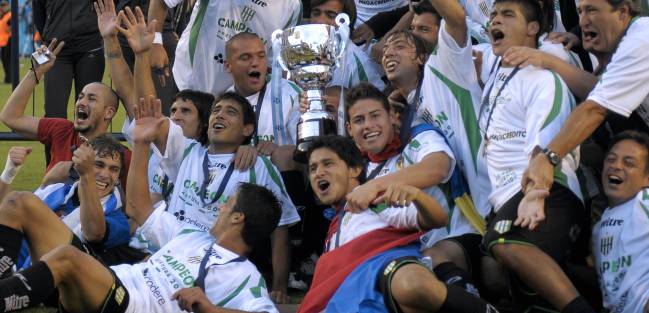 Banfield, campeón 2009 con James Rodríguez